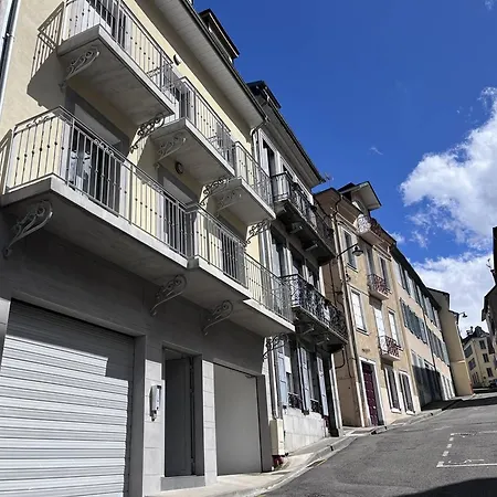 Lumineux Au Centre De Avec Terrasse Et Garage - Fr-1-812-136 Apartmán