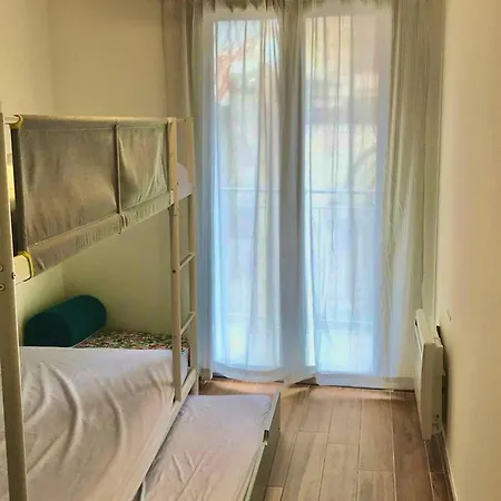 Apartman Lumineux Au Centre De Avec Terrasse Et Garage - Fr-1-812-136